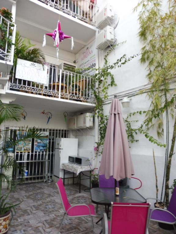 Casa Adriana Inn