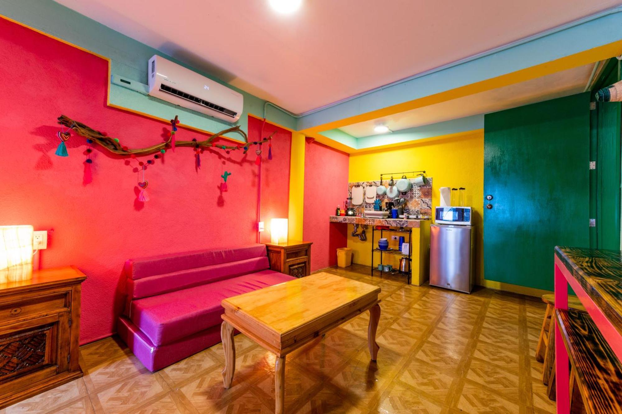 Casa Colibri Malecon *