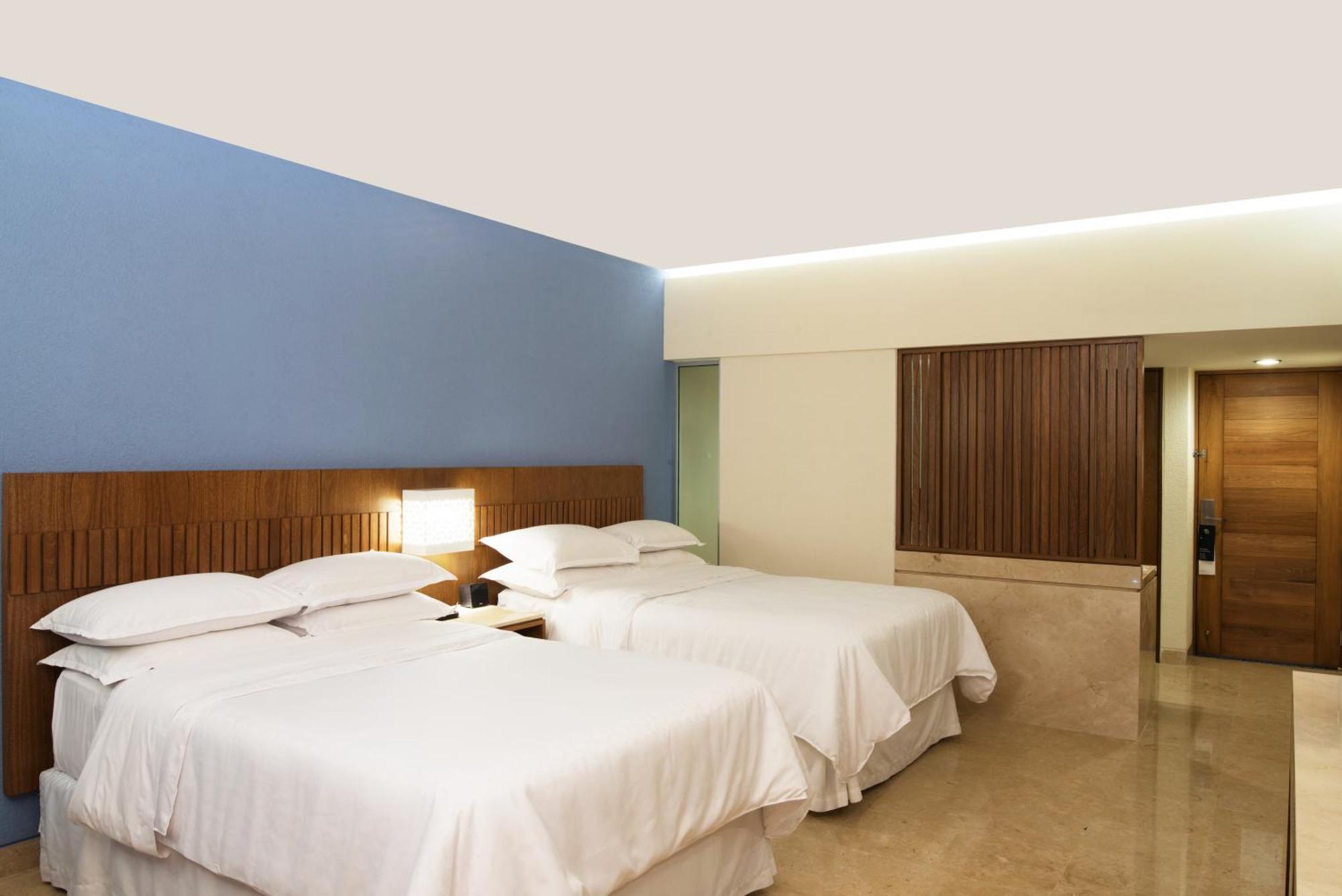 Resort Sheraton Buganvilias & Convention Center Puerto Vallarta