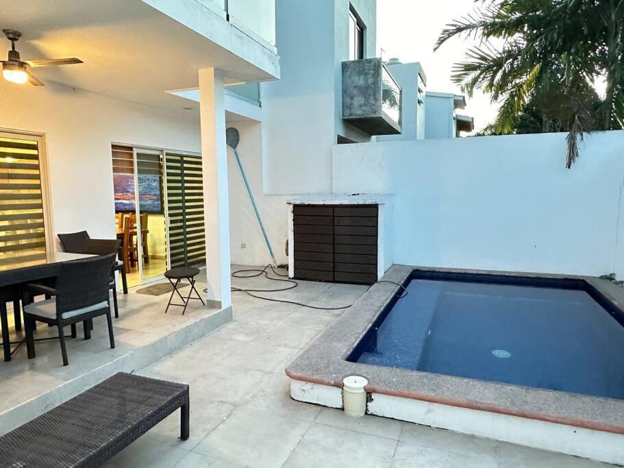 Casa Hermosa Y Acogedora En Privado Сasa de vacaciones *