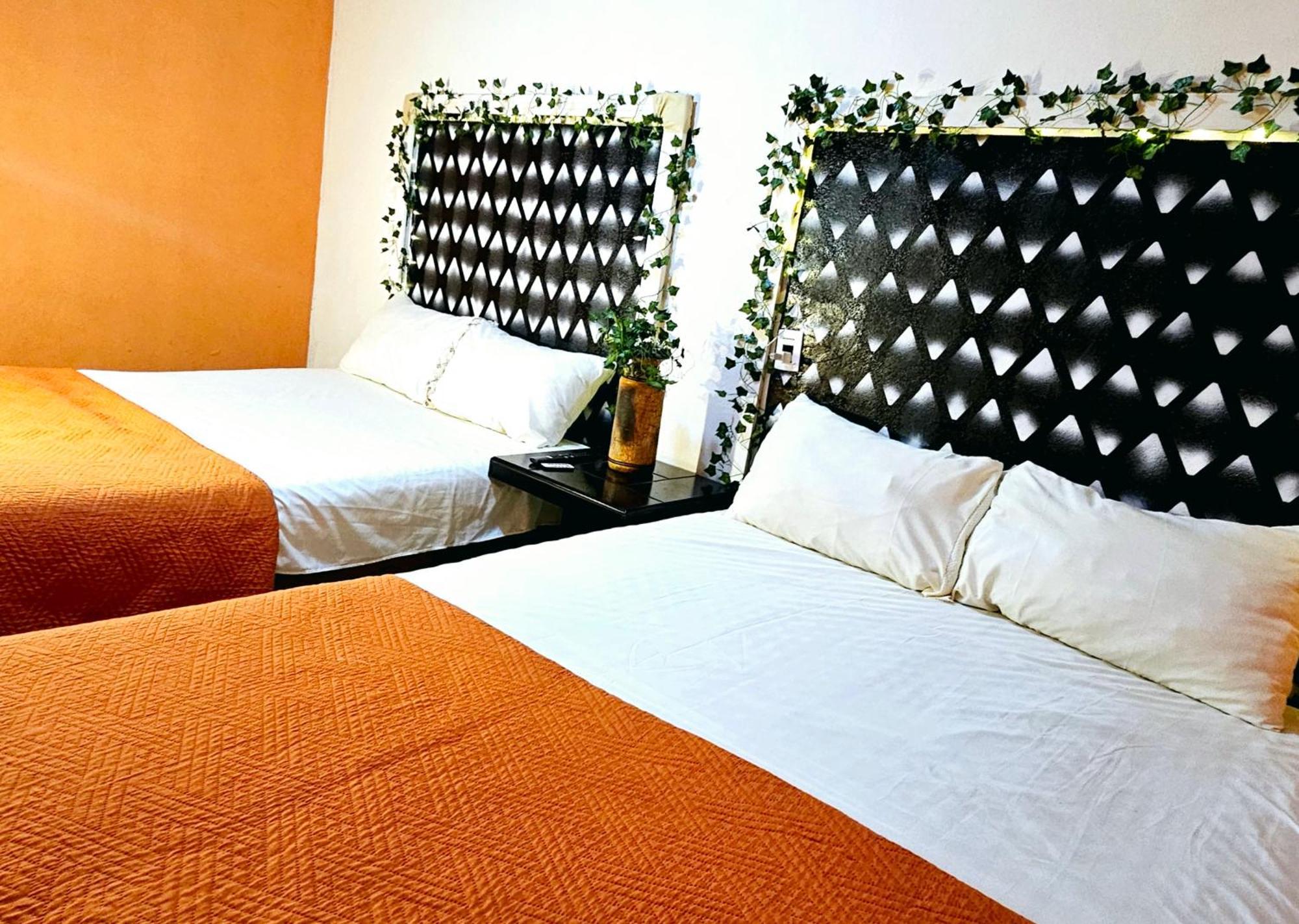 Playa Esmeralda, 6 Personas Holiday home *