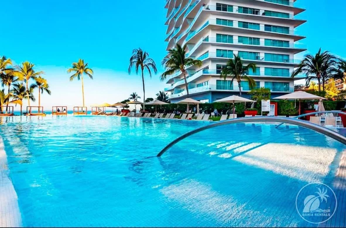 New Beachfront Pool Games 3 Hot Tubs Gym * Puerto Vallarta