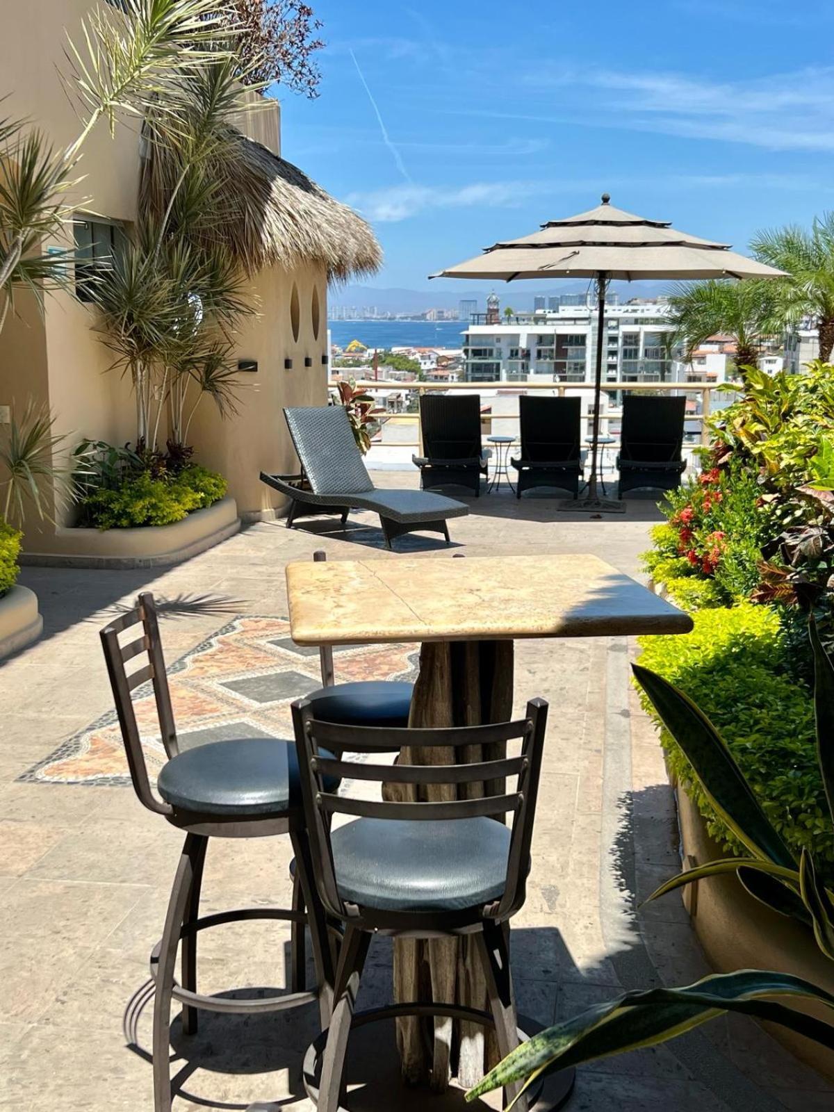 Bambu In Heart Of Romantic Zone Apartment Puerto Vallarta