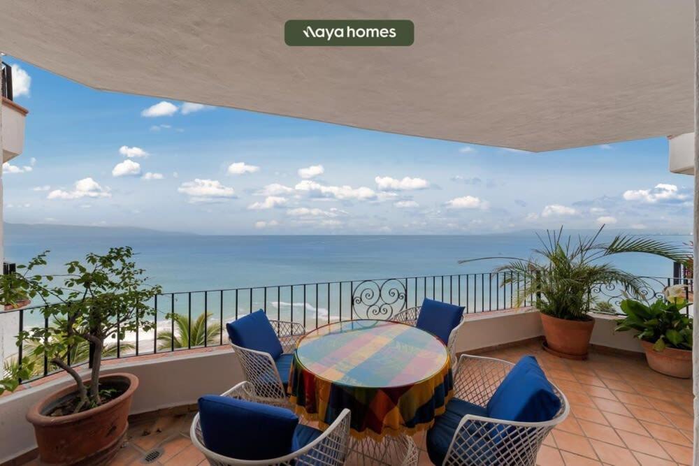 Ocean View 2br Condo-balcony-beach-pool *