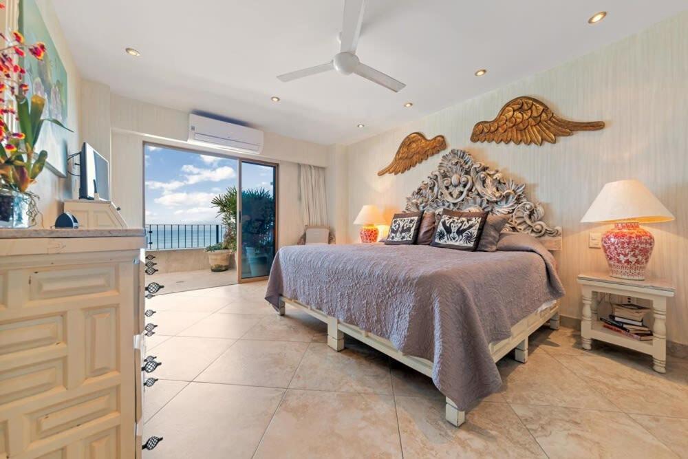 Ocean View 2br Condo-balcony-beach-pool Apartment *