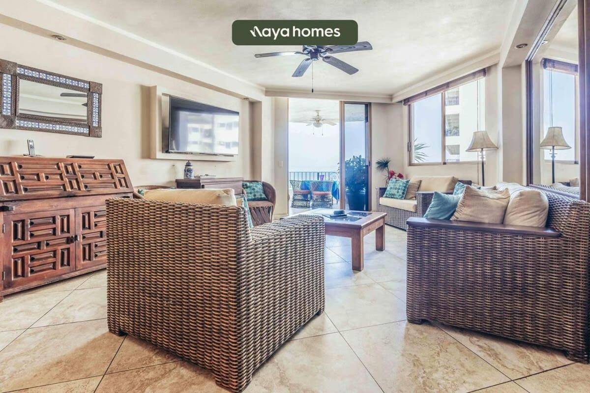 Ocean View 2br Condo-balcony-beach-pool
