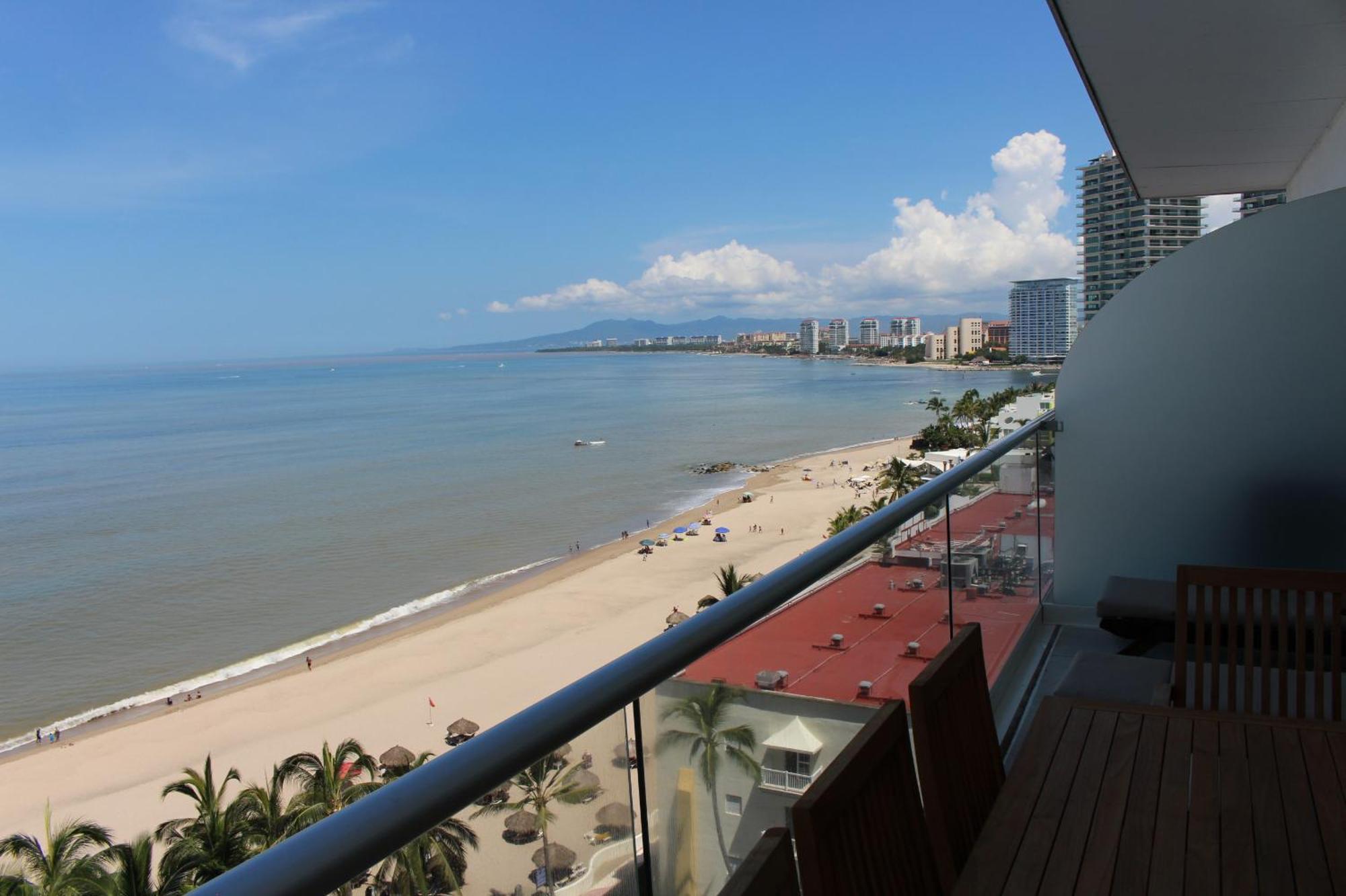 Peninsula Vallarta , Departamentos Piso 8 Y 10 Hacia El Mar * Puerto Vallarta