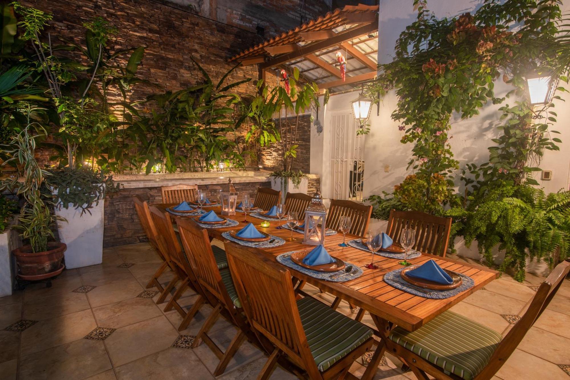 Casa Romance Escondido