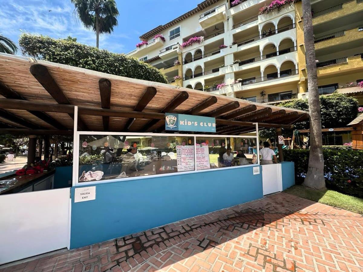 Apartment Beachfront With 3 Pools Gym Kids Club And Tennis