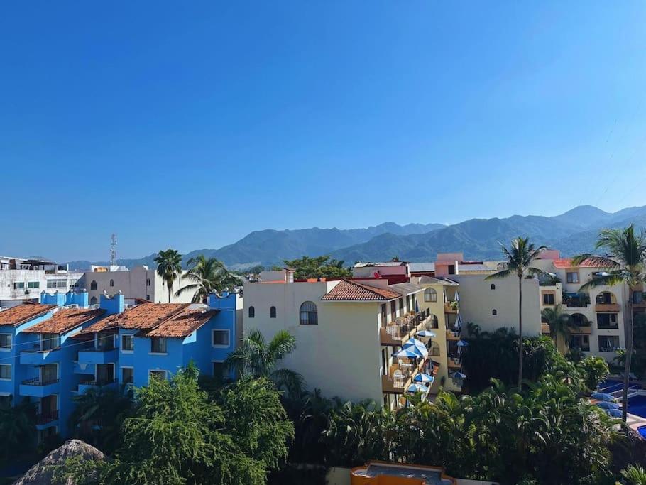 Apartment 2br In Excellent Location Next To The Puerto Vallarta