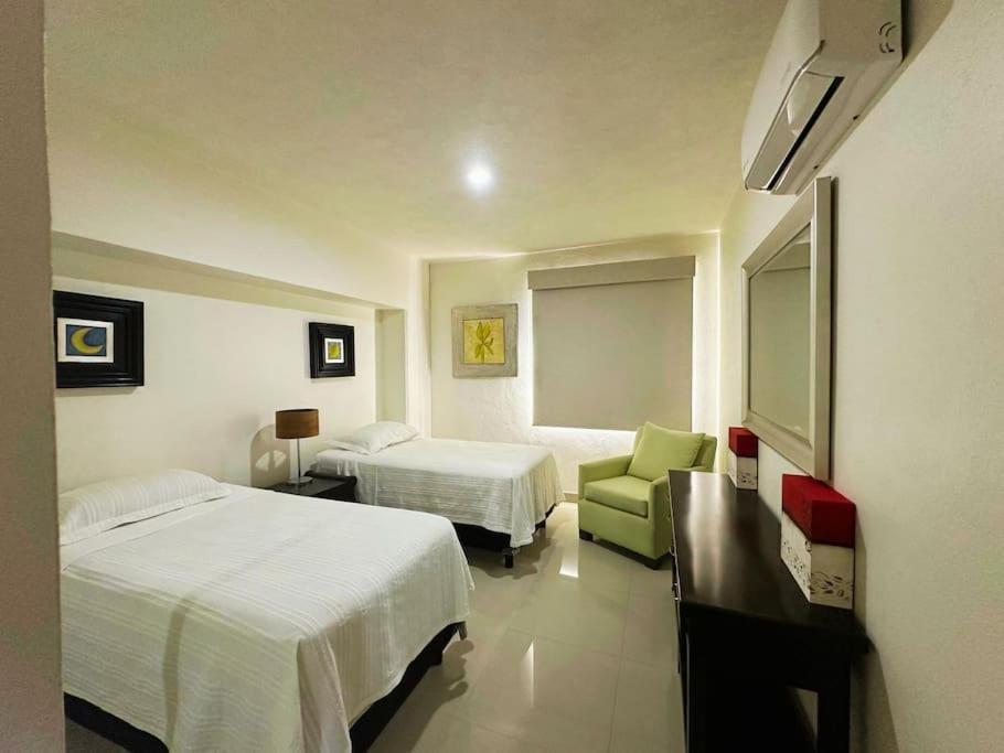 2br In Excellent Location Next To The *