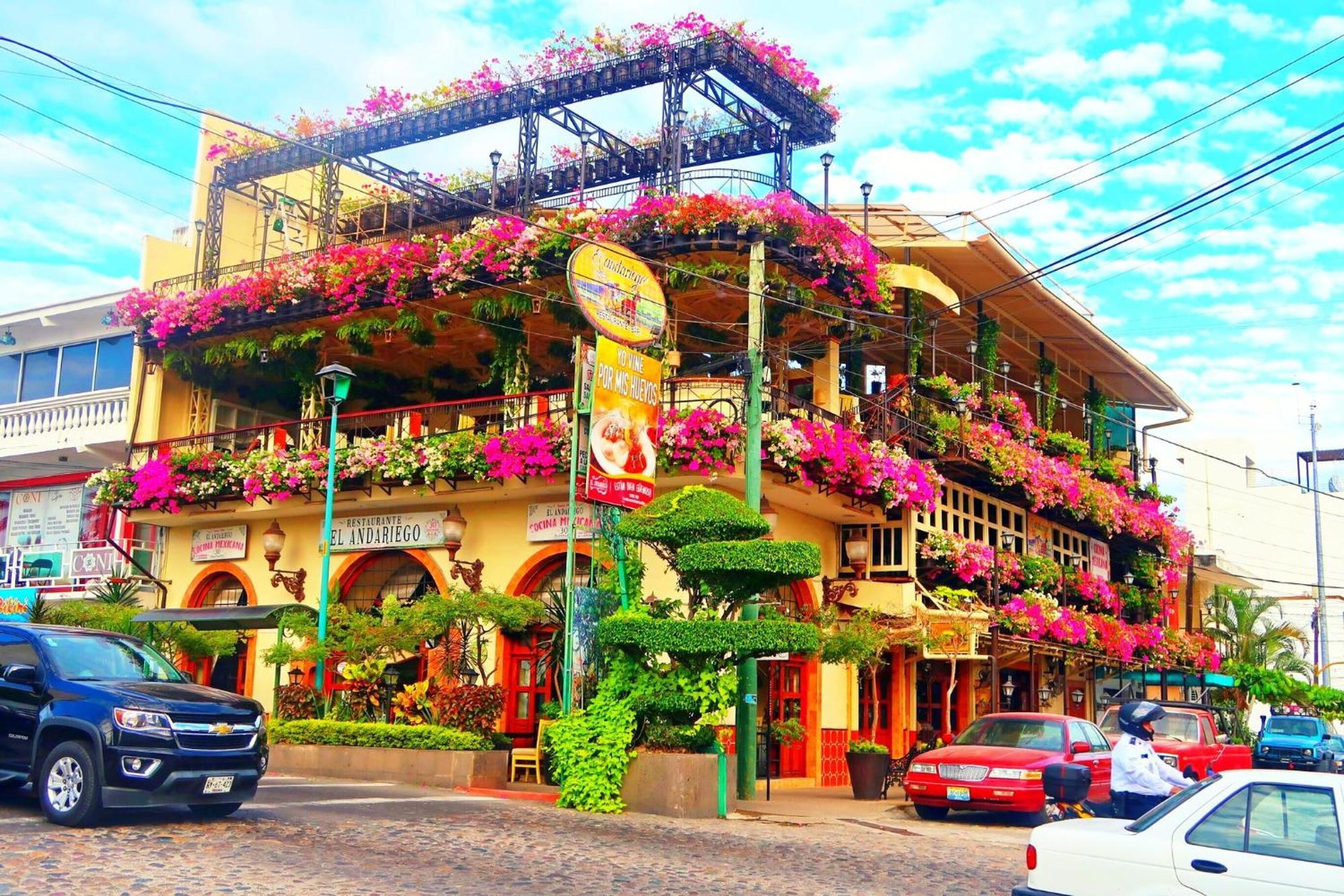 2br In Excellent Location Next To The Apartment Puerto Vallarta