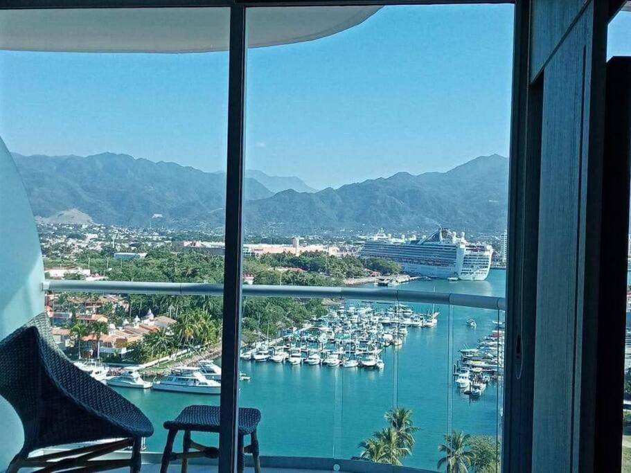 Pent-house In Nautico Building In