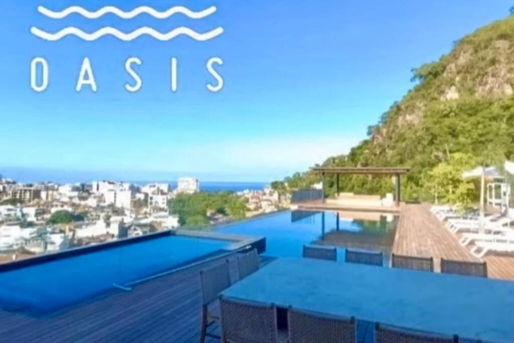 Oasis - Downtown Malecon, With City, Ocean & Mountain Views Apartamento Puerto Vallarta