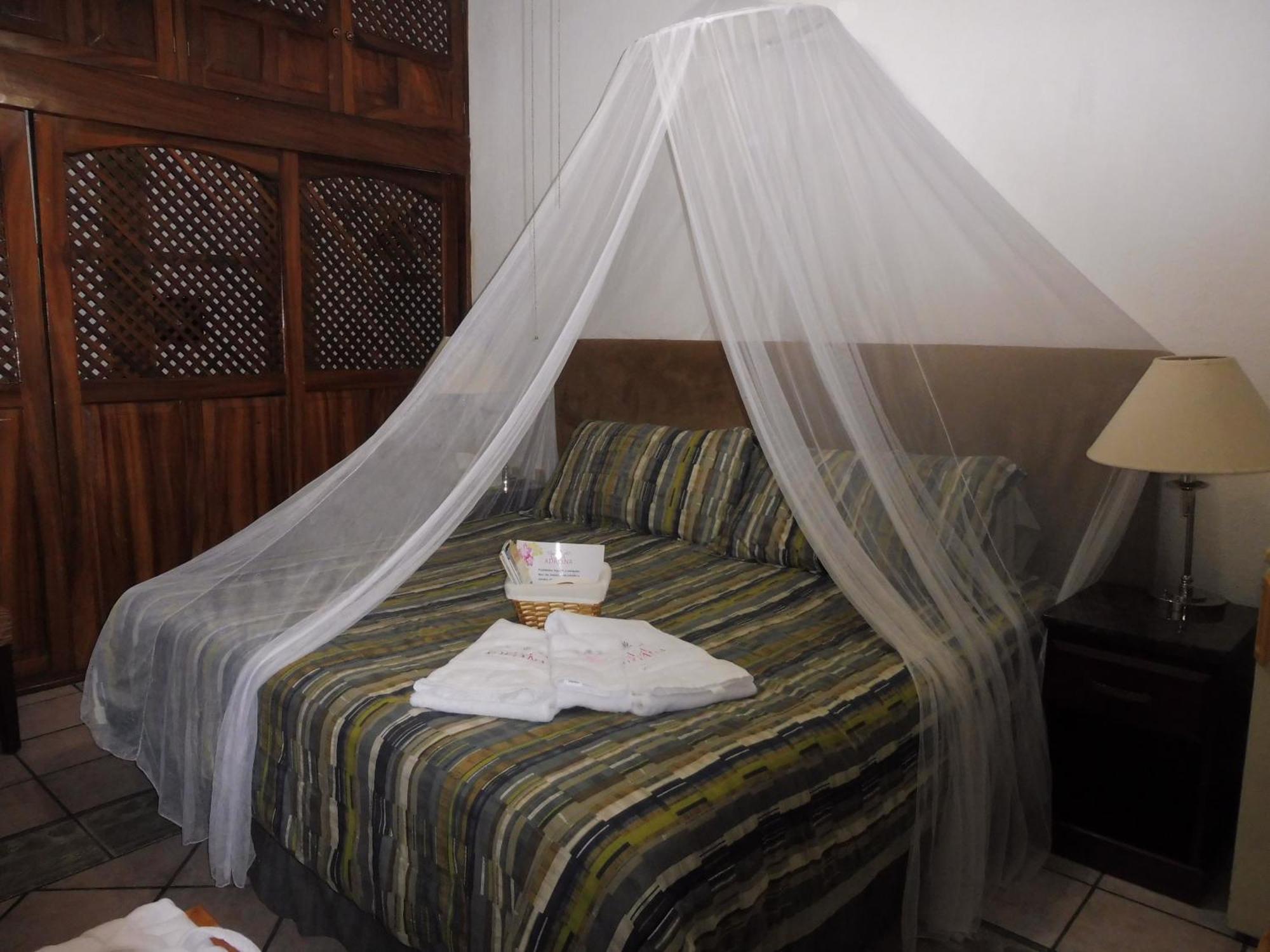 Inn Casa Adriana *