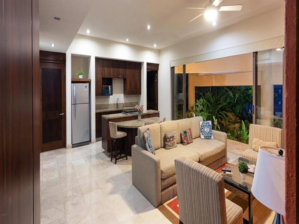 Modern Understated Luxury Kismet Villa Puerto Vallarta