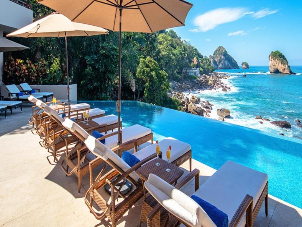 Villa Modern Understated Luxury Kismet *