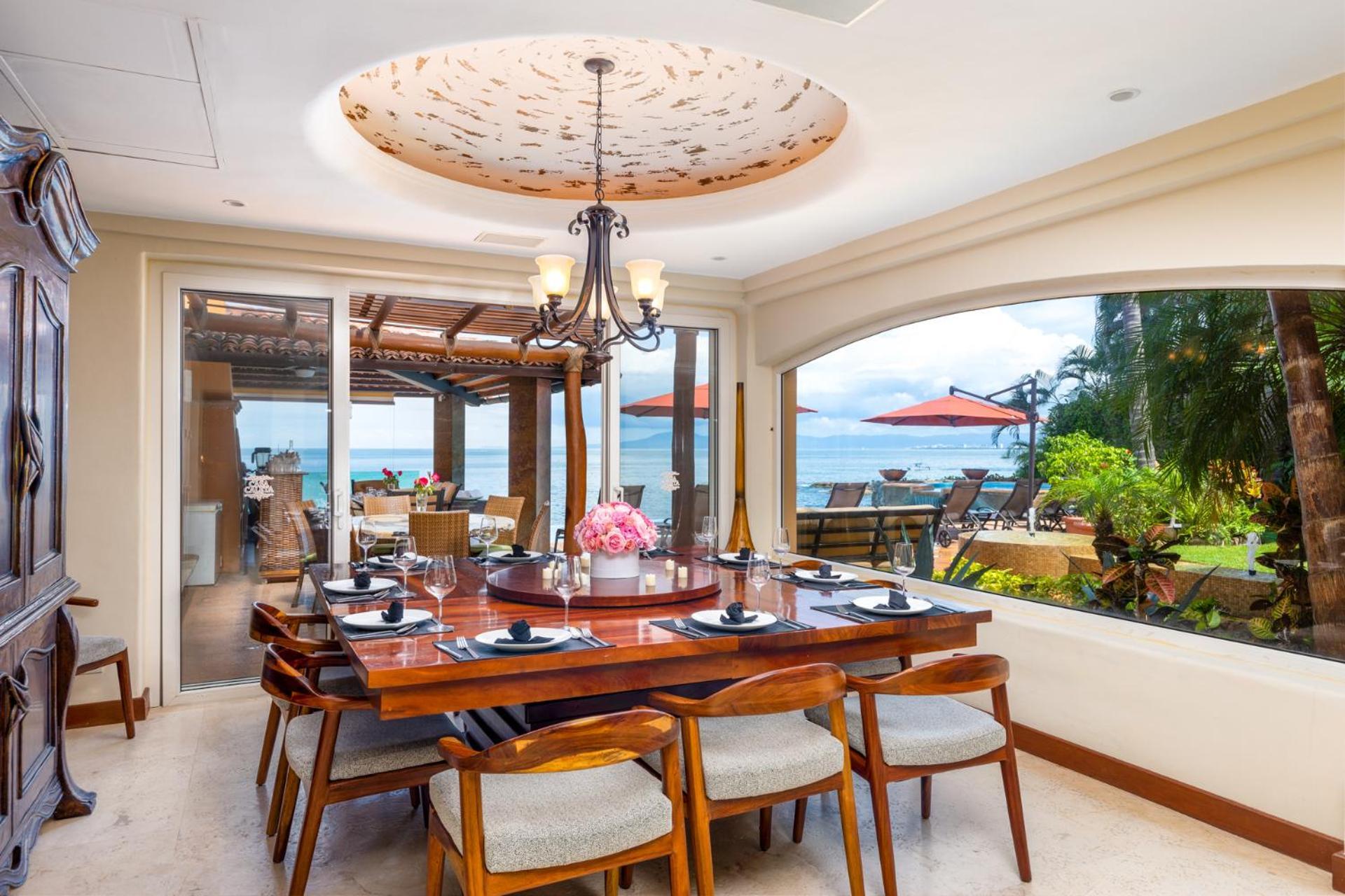 Beachfront Sagitario In Puerto Vallarta! Villa
