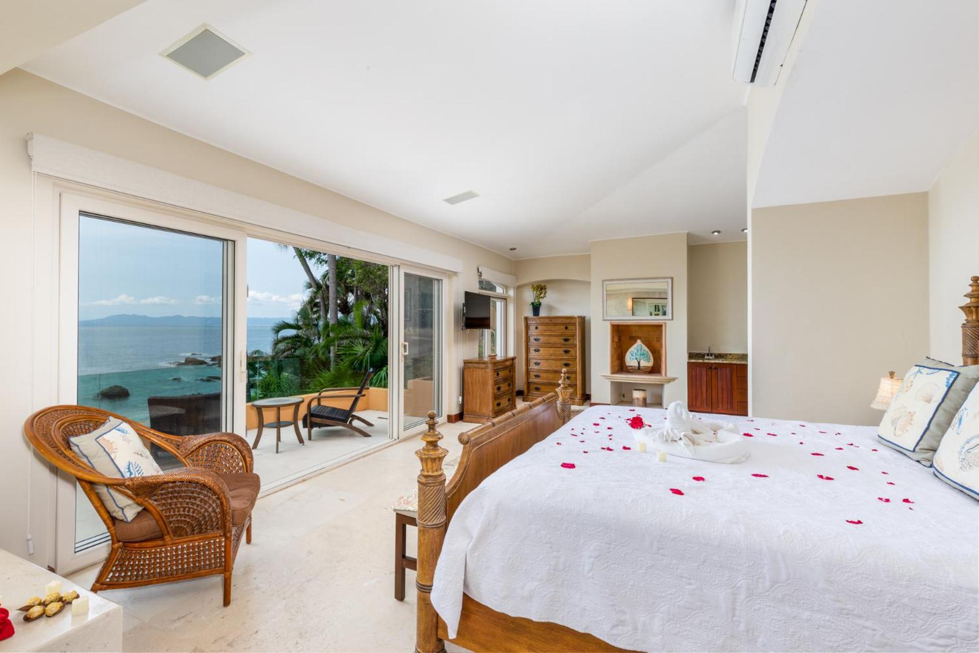 Villa Beachfront Sagitario In Puerto Vallarta!