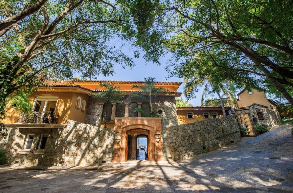 Villa Beachfront Sagitario In Puerto Vallarta!