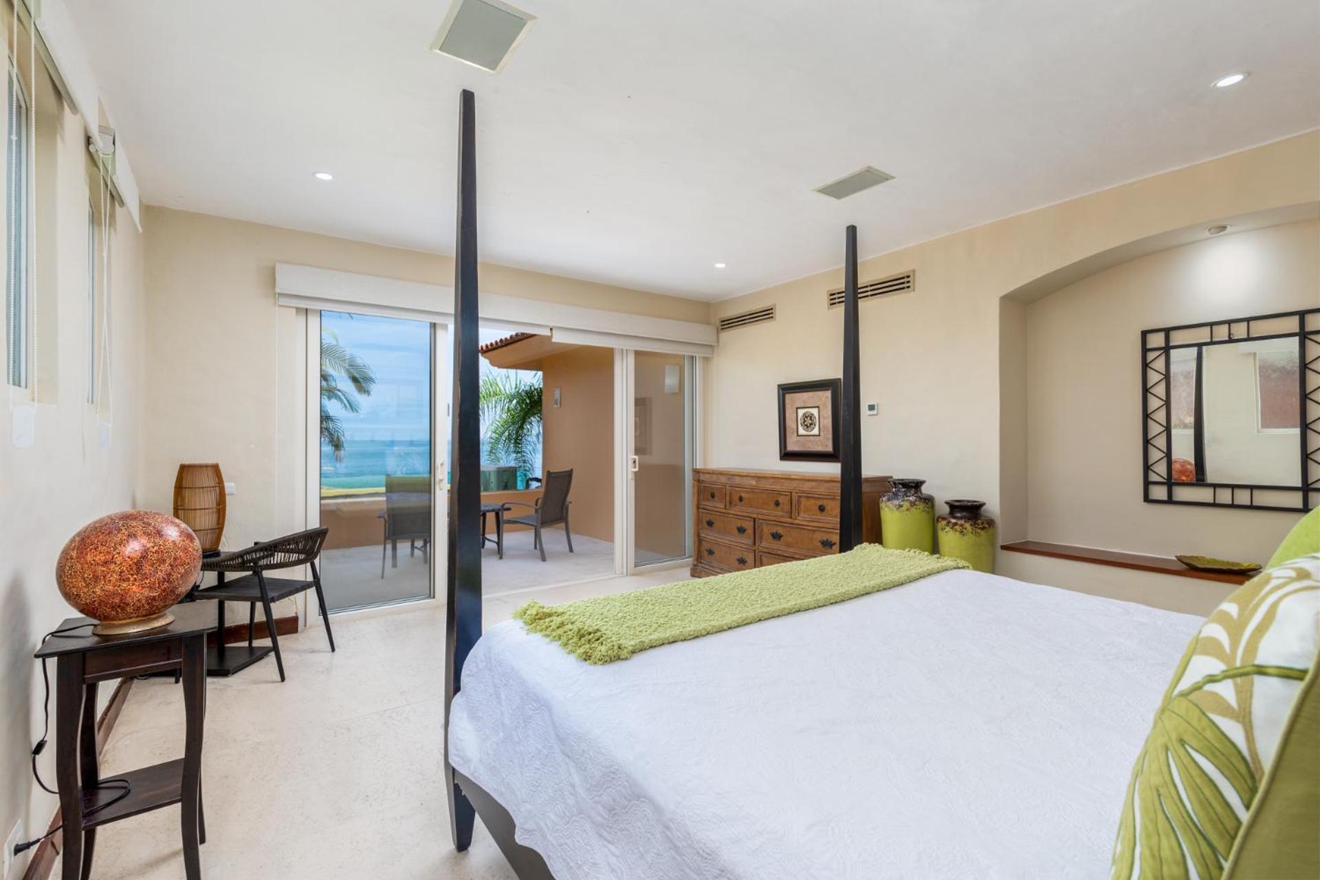 Beachfront Sagitario In Puerto Vallarta! Villa