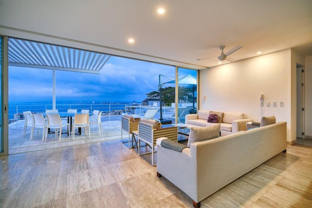 Apartment Breathtaking 3br W/ Private Jacuzzi - Pool