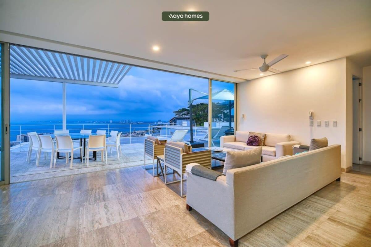Breathtaking 3br W/ Private Jacuzzi - Pool Apartment *