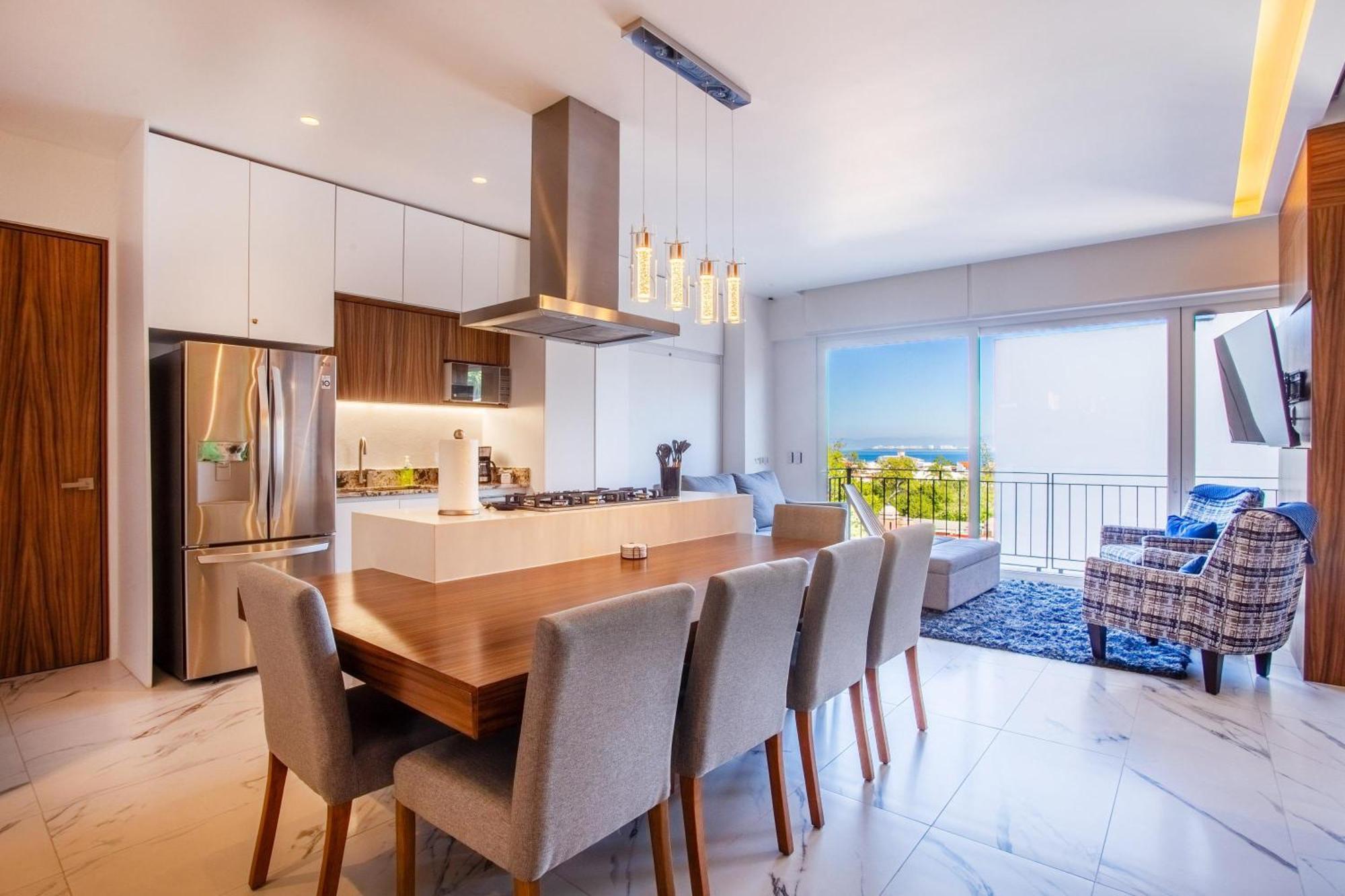 2 Bedroom Romantic Zone With Pool, Gym *