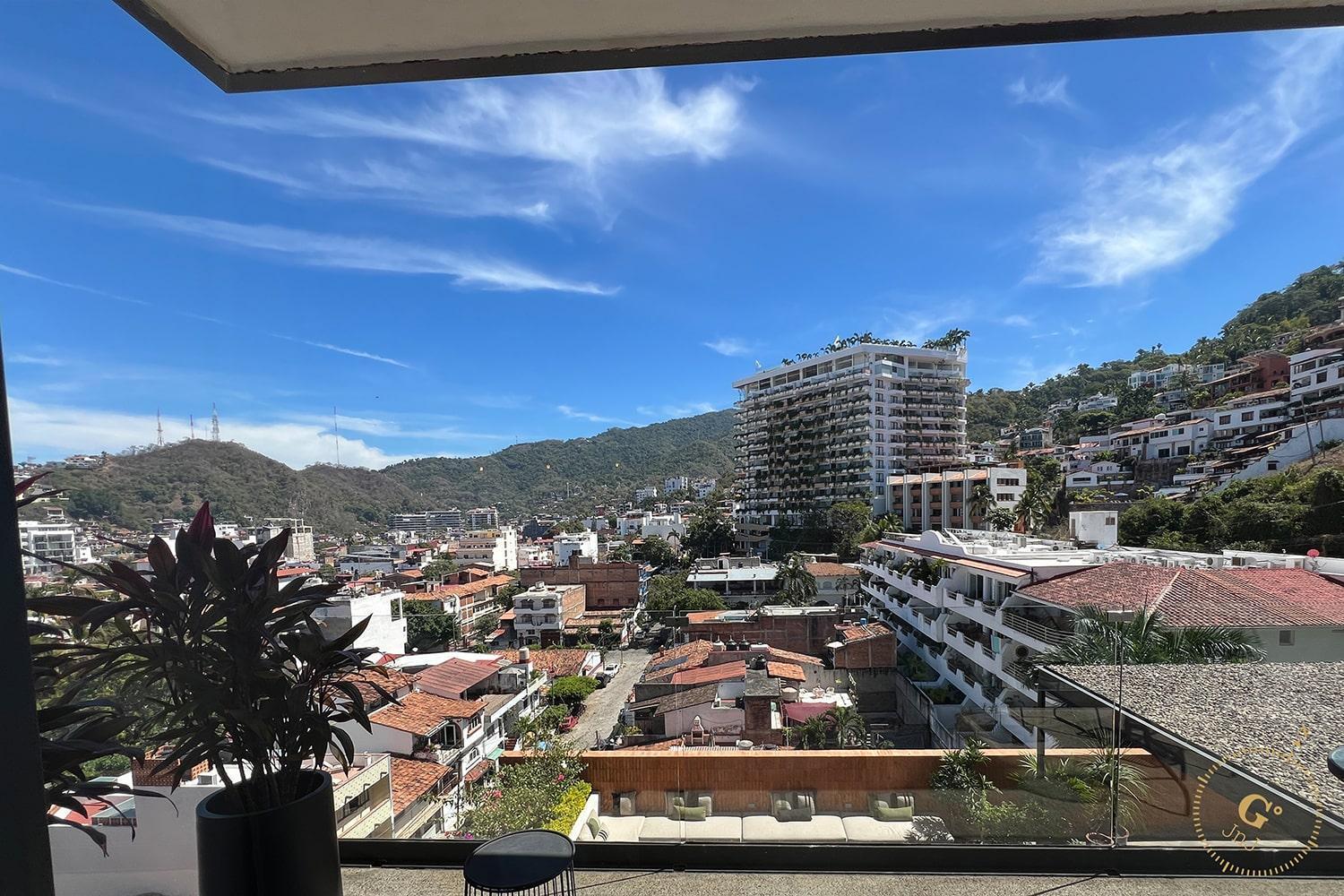 1 Bedroom Romantic Zone, Rooftop Pool & Parking