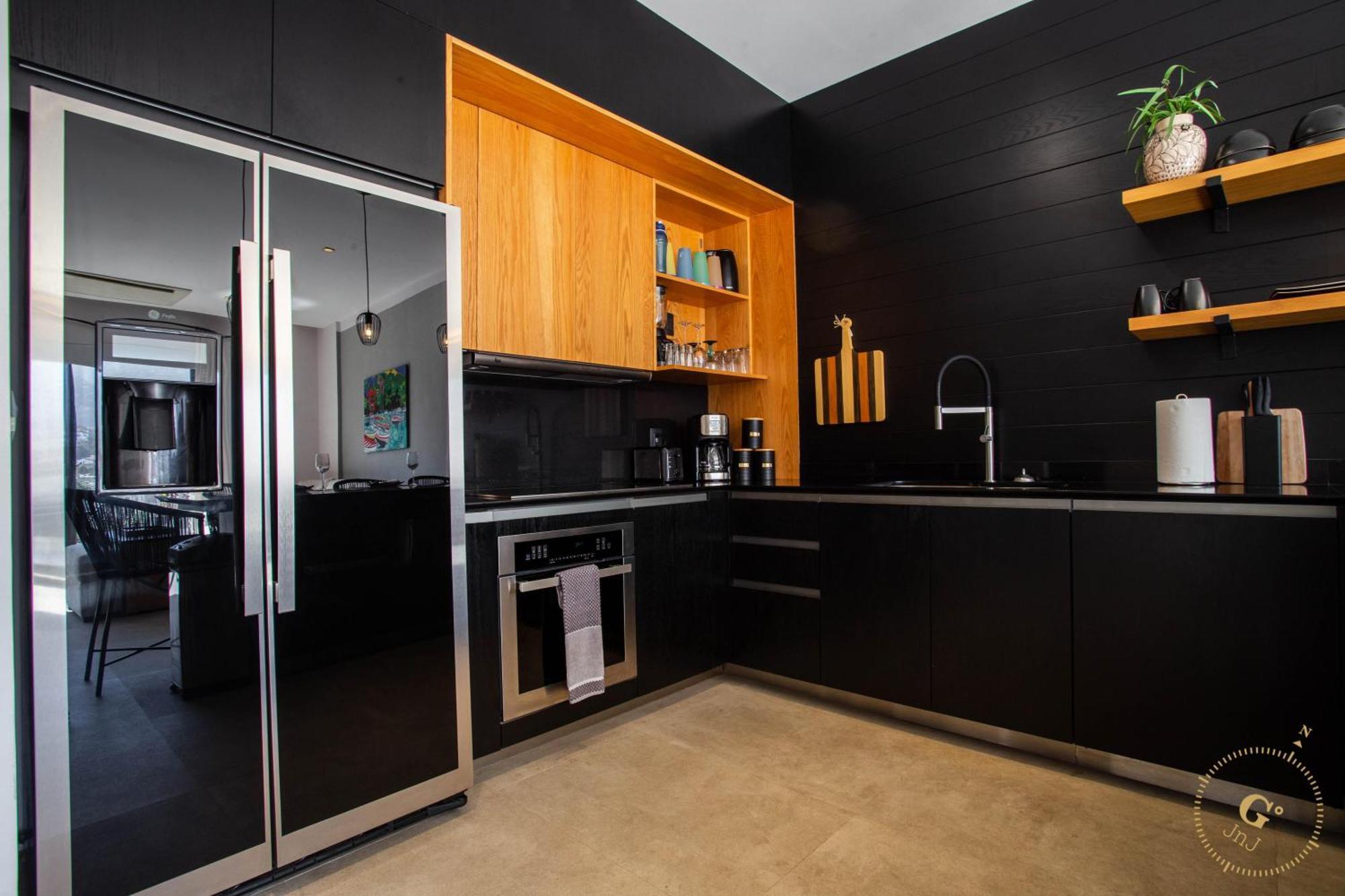 1 Bedroom Romantic Zone, Rooftop Pool & Parking Holiday home