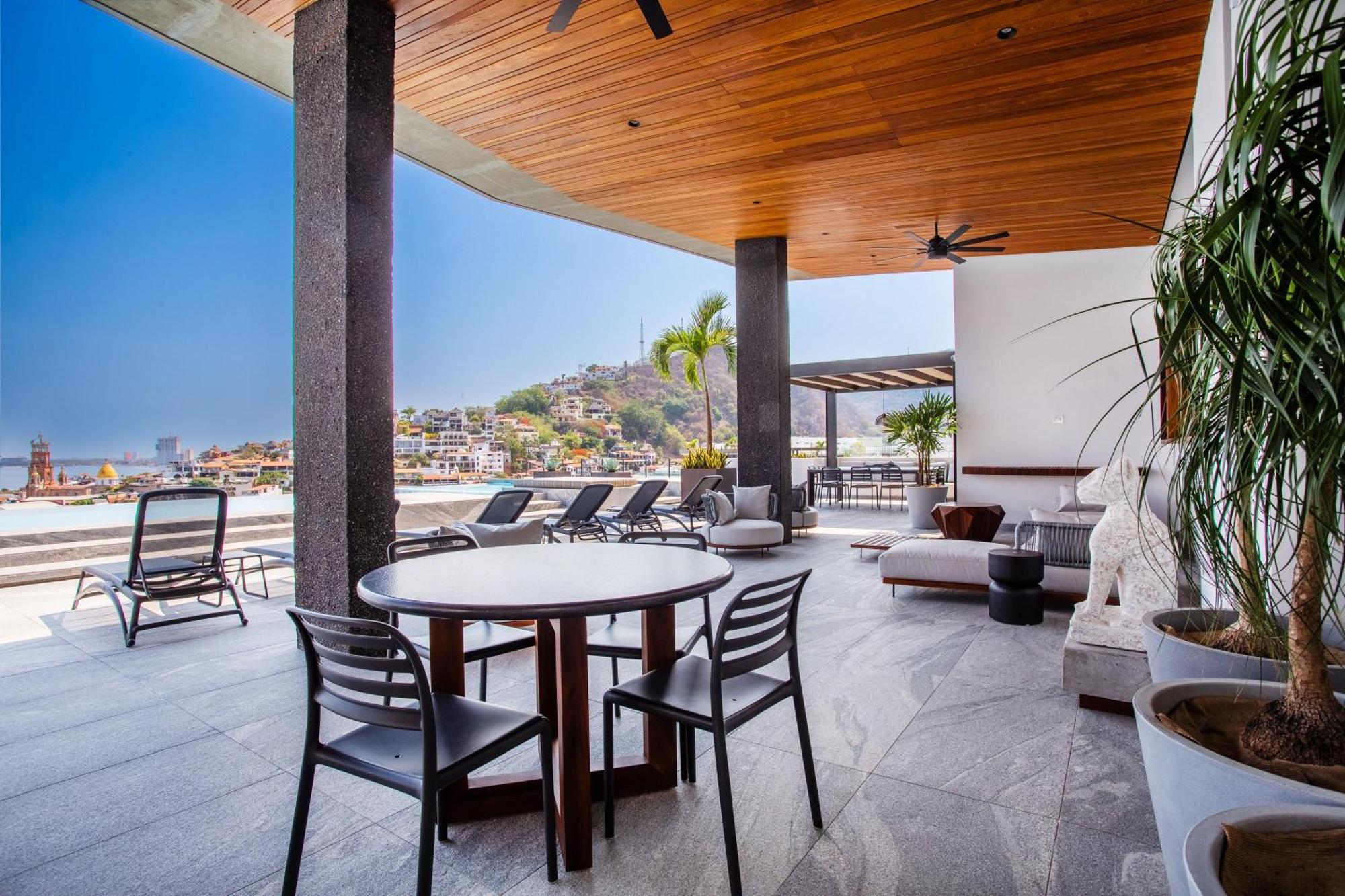 Holiday home Modern Luxury 2br In Romantic Zone