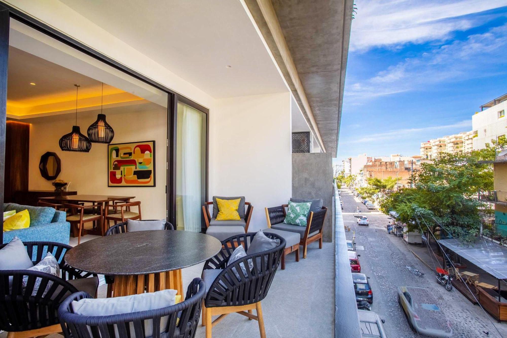 Modern Luxury 2br In Romantic Zone Holiday home *