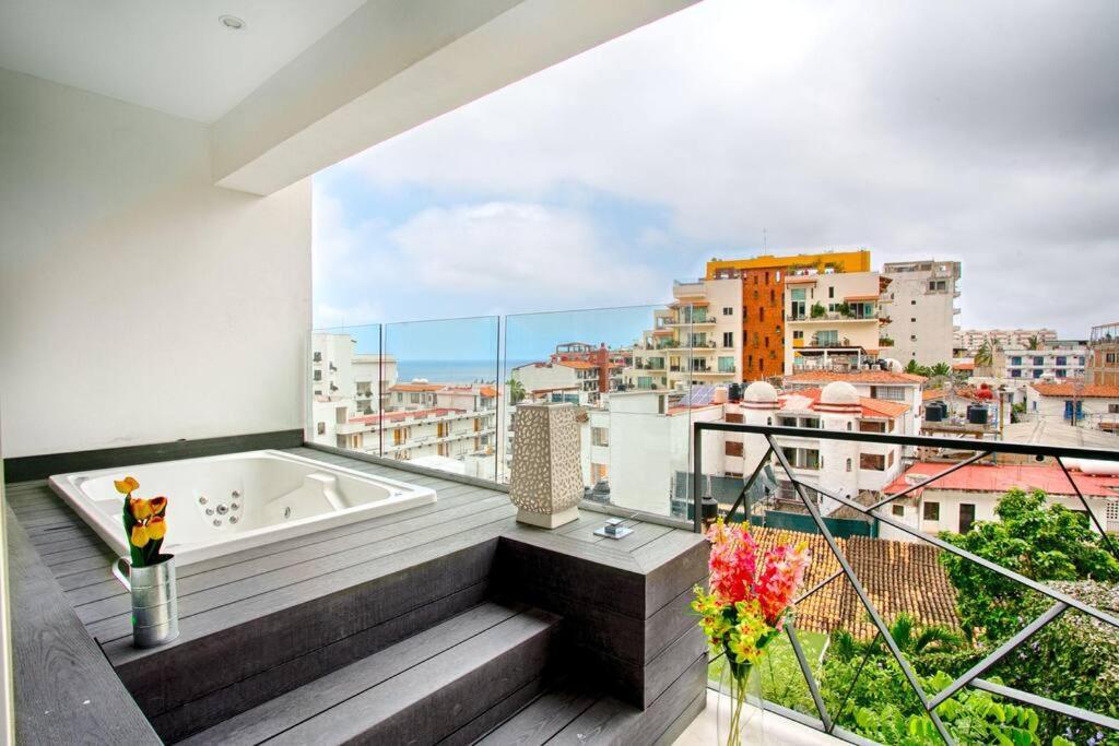 Dterrace Luxe 2bd 2ba Romantic Zone Muertos And Pier