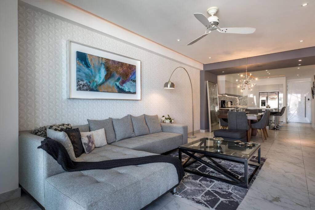 Dterrace Luxe 2bd 2ba Romantic Zone Muertos And Pier Apartment