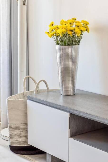Dterrace Luxe 2bd 2ba Romantic Zone Muertos And Pier