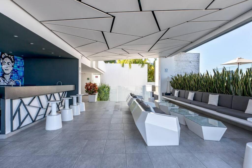 Dterrace Luxe 2bd 2ba Romantic Zone Muertos And Pier Puerto Vallarta