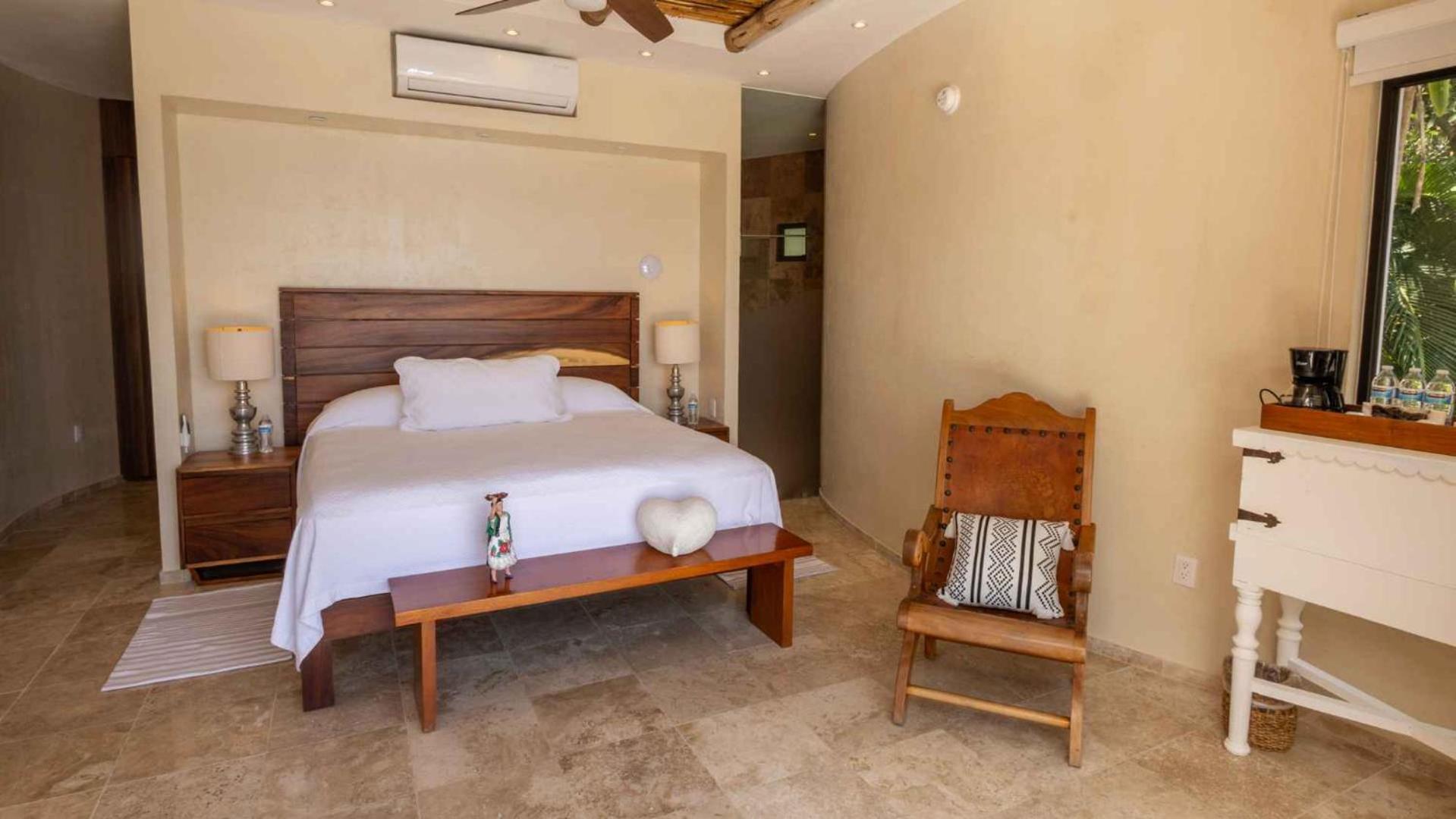 Oceanfront 15 Bedroom For 28 Guests Villa Puerto Vallarta