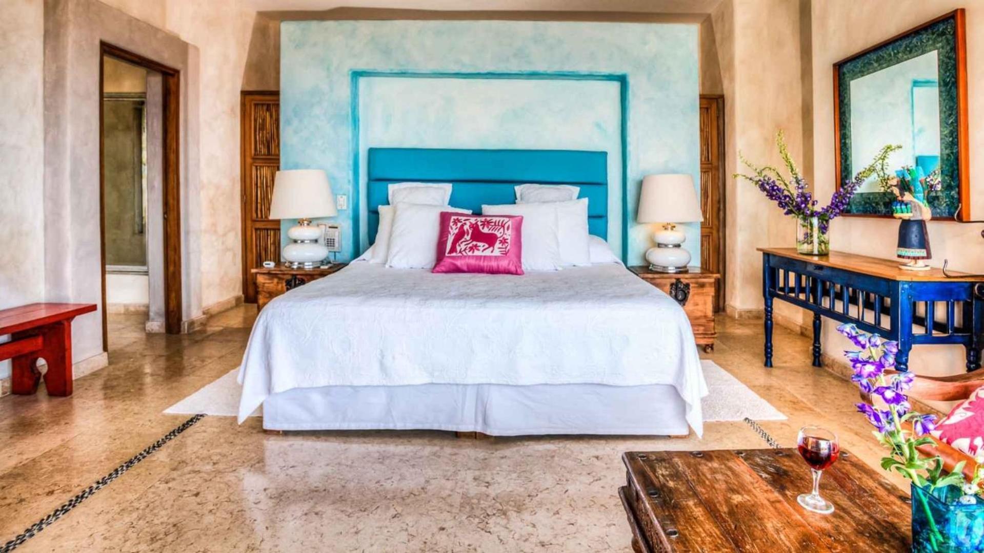 Oceanfront 15 Bedroom For 28 Guests Villa Puerto Vallarta