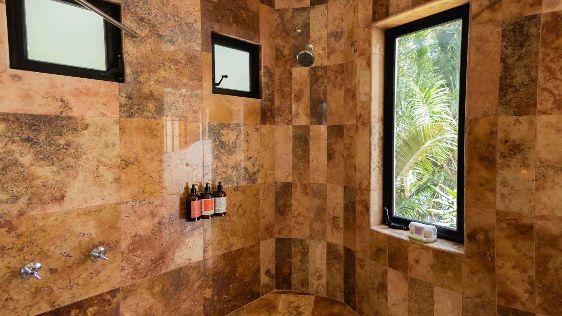 Villa Oceanfront 15 Bedroom For 28 Guests Puerto Vallarta
