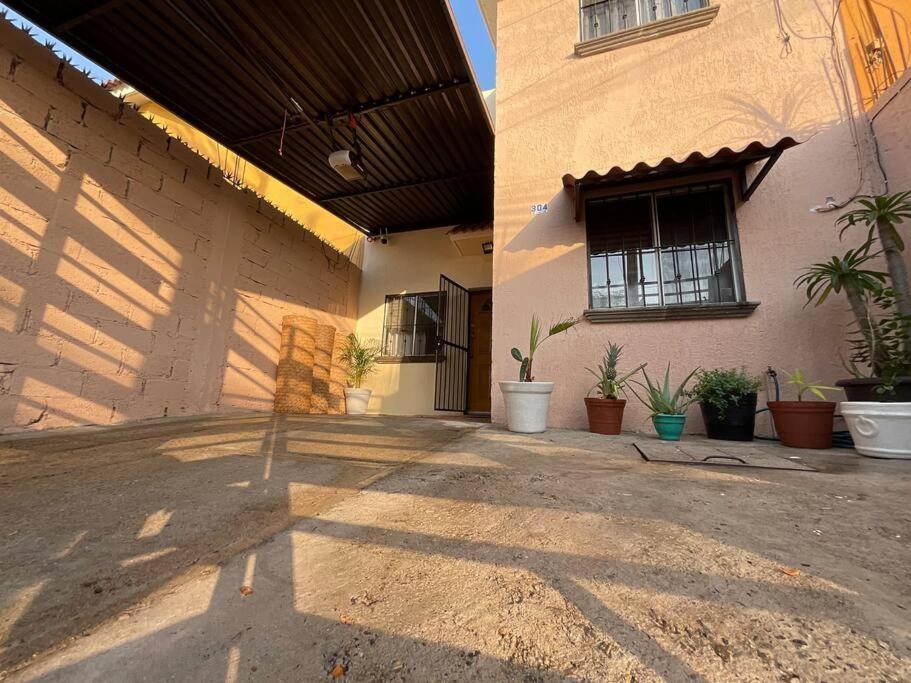 Your In Paradise Sleeps 11 Holiday home
