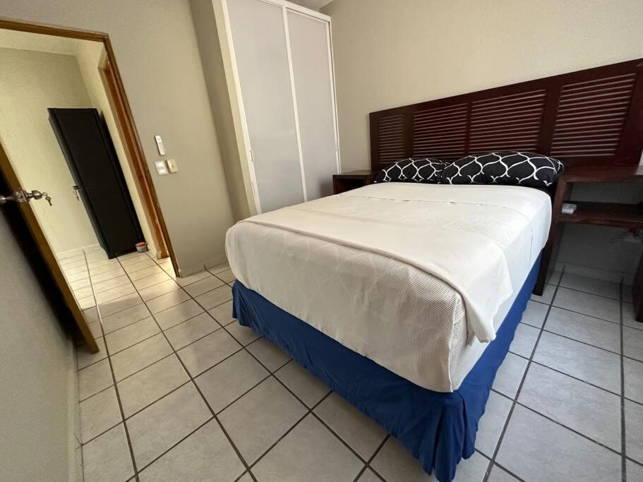 Holiday home Your In Paradise Sleeps 11