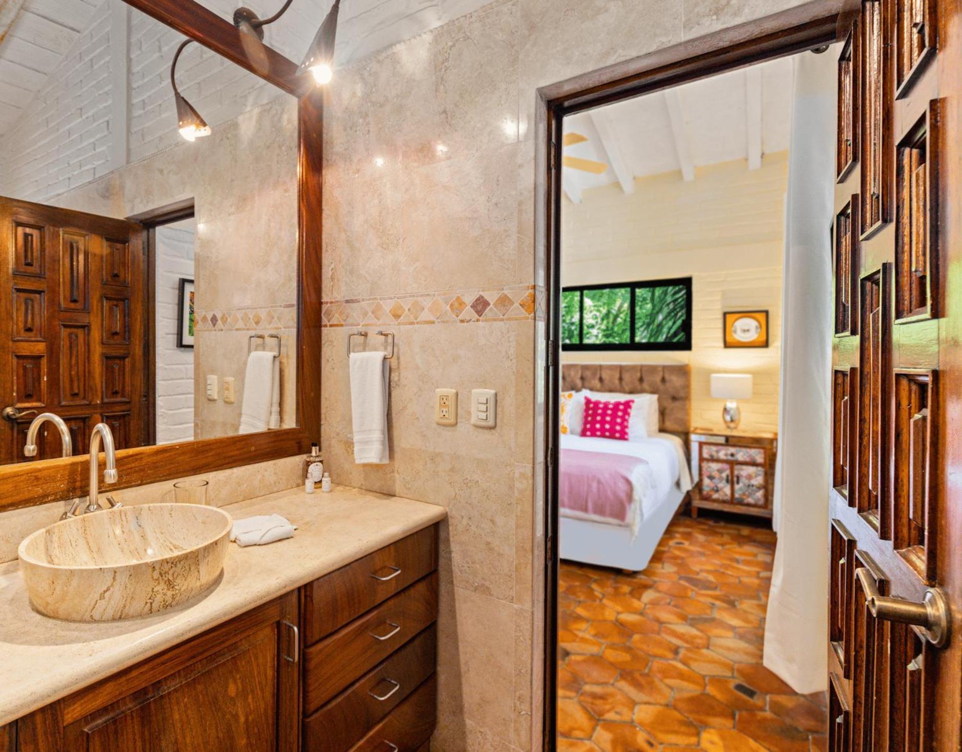 Bed & Breakfast Lola - Adults Only 3*