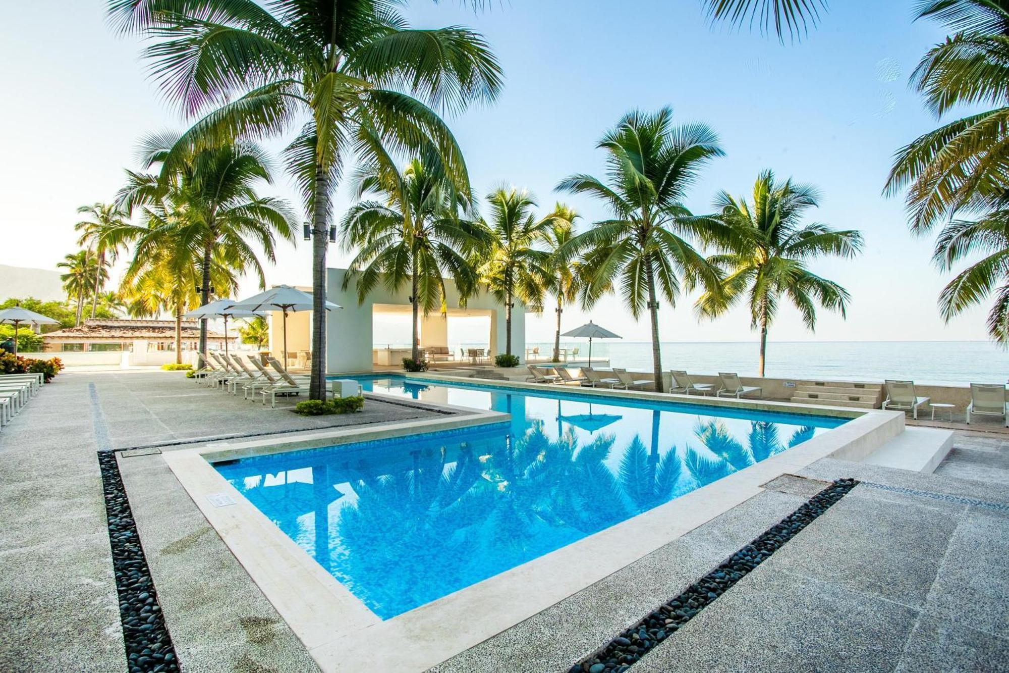 Holiday home Beachfront X-large Corner Unit-2 Bdr- Ocean View