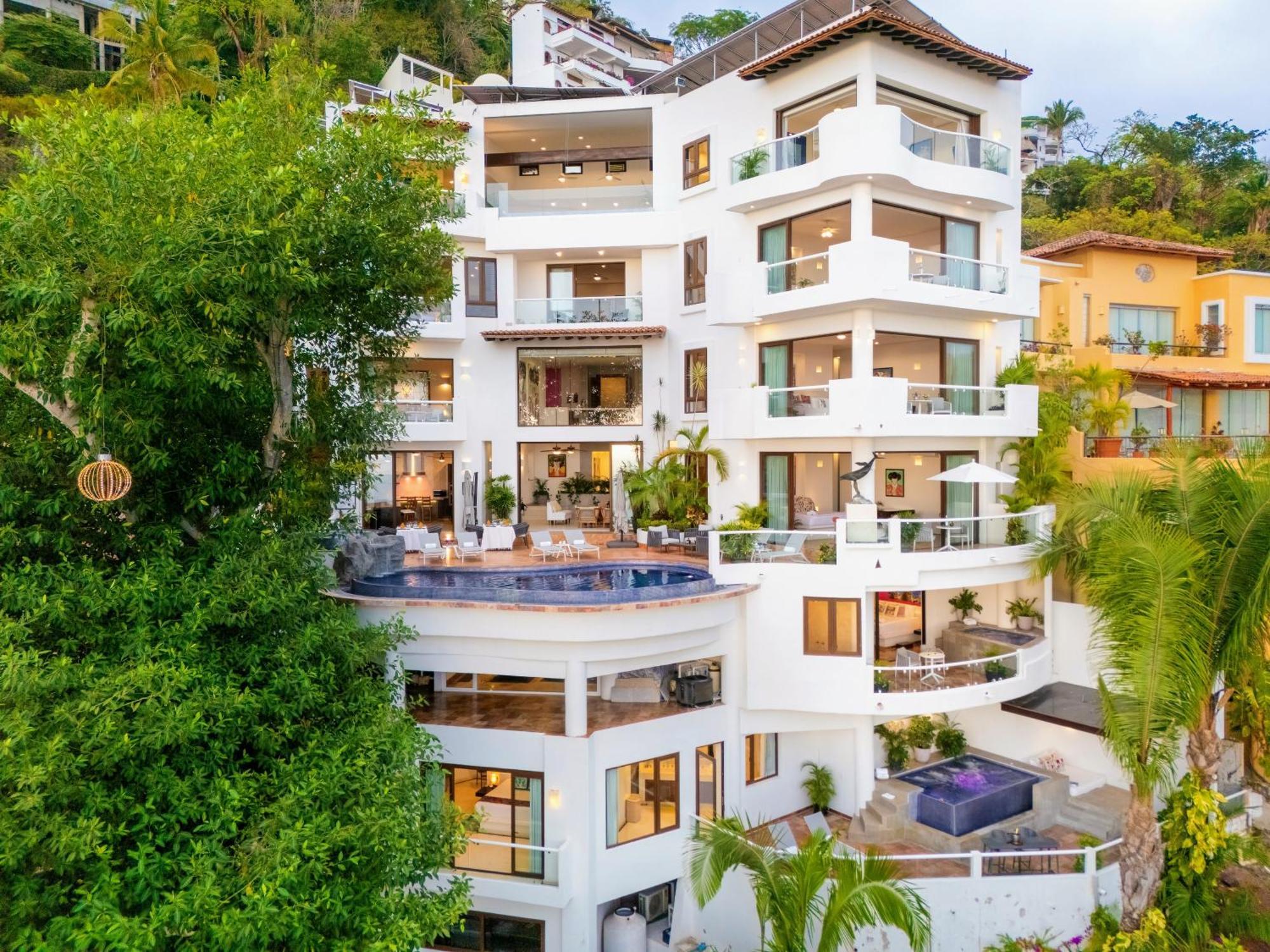 Hotel Divina Luxury Boutique - Adults Only
