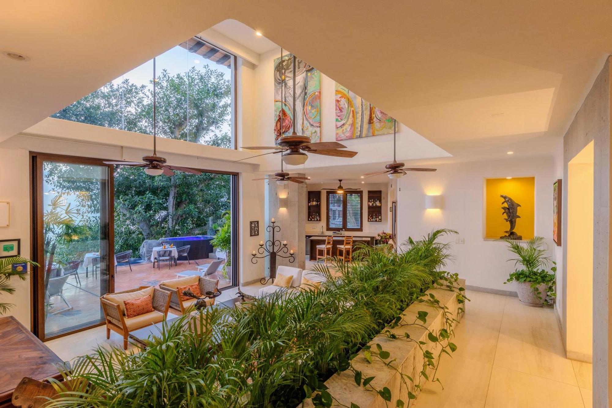 Divina Luxury Boutique - Adults Only 5*