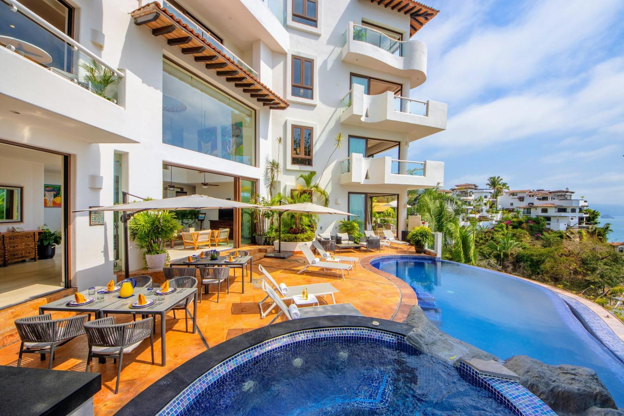 Divina Luxury Boutique - Adults Only Hotel
