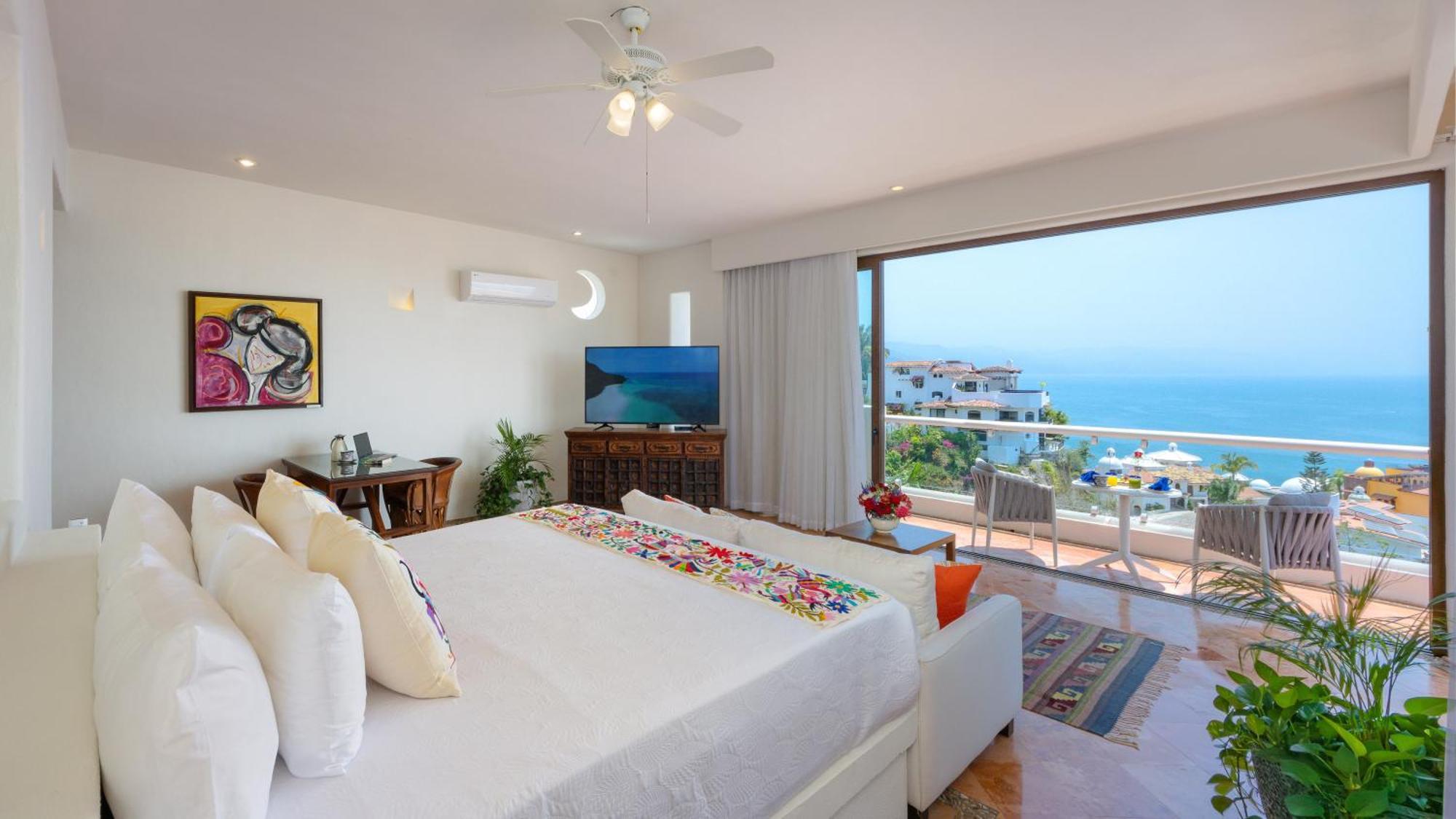 Divina Luxury Boutique - Adults Only 5*