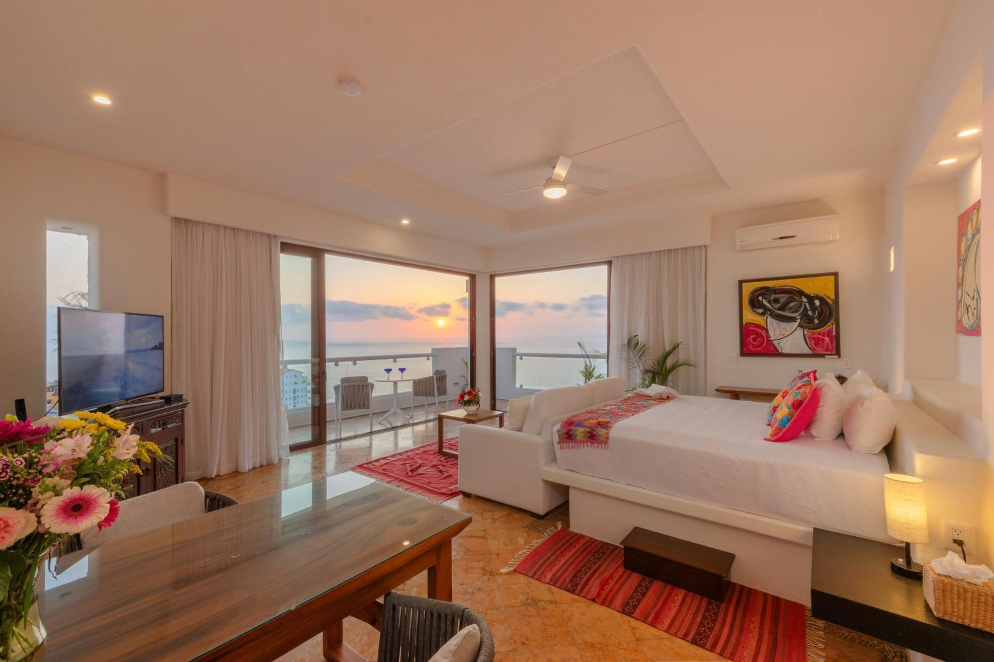 Divina Luxury Boutique - Adults Only Hotel Puerto Vallarta