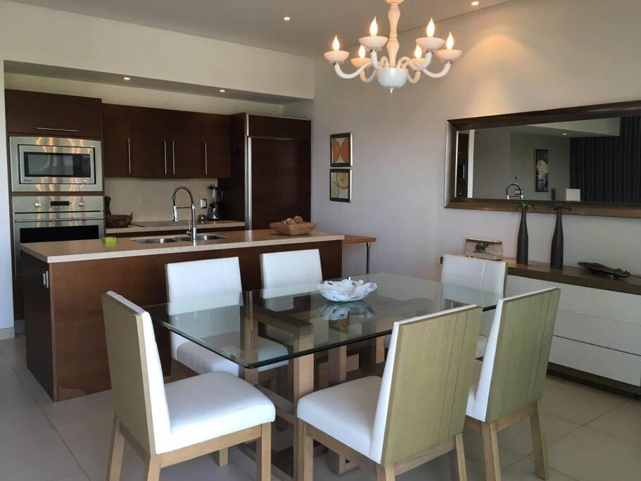 Apartment Icon Vallarta Luxury Beachfront *