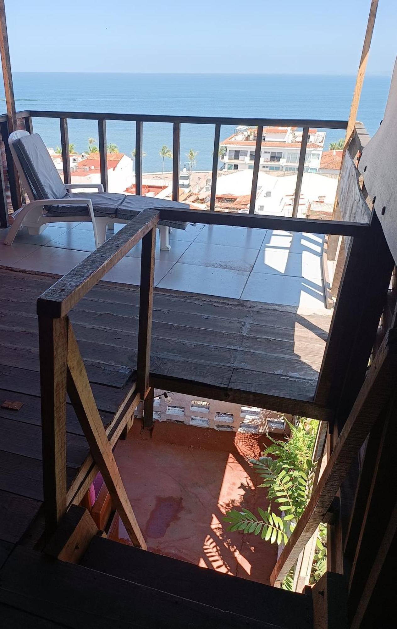 Con Terraza Y Privadas Vista Mar Cerca Malecon *